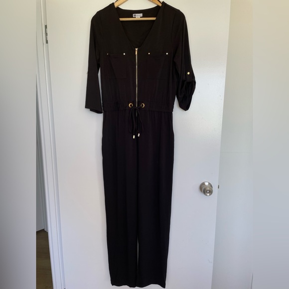 Rockmans Pants - 💫 HOST PICK 💫 Full length jumpsuit.